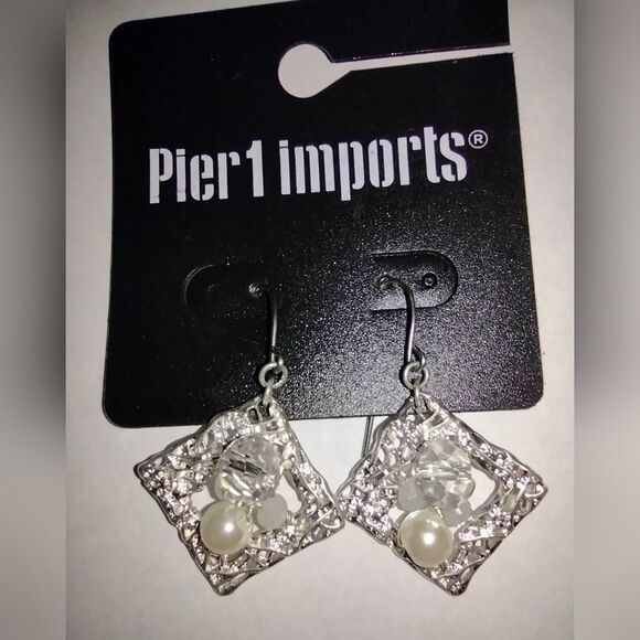 Pier 1 Silver and White Dangle Earrings - Picture 2 of 6